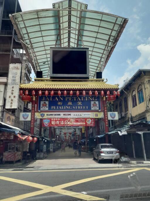 Pangsapuri Cozy Idaman Robertson Balcony Kuala Lumpur